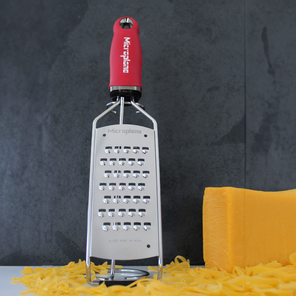 Gourmet Series Extra Coarse Grater for Apples, Cabbage, Carrots, Cheese & More - Ideal for Coleslaws & Hashbrowns