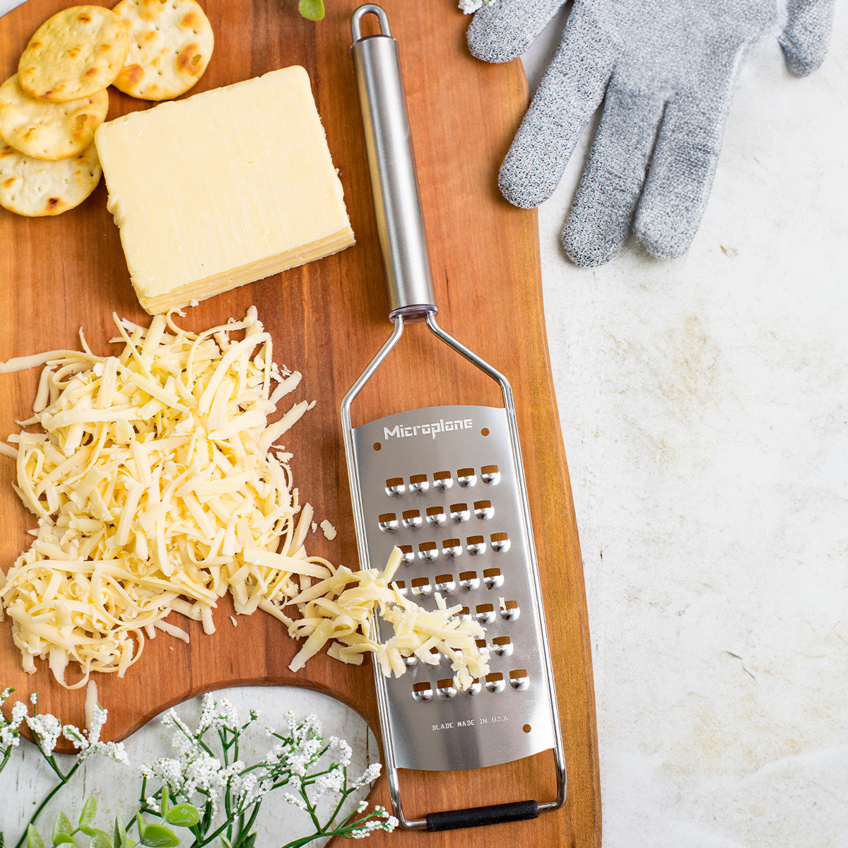 Professional Series 2.0 Extra Coarse Grater