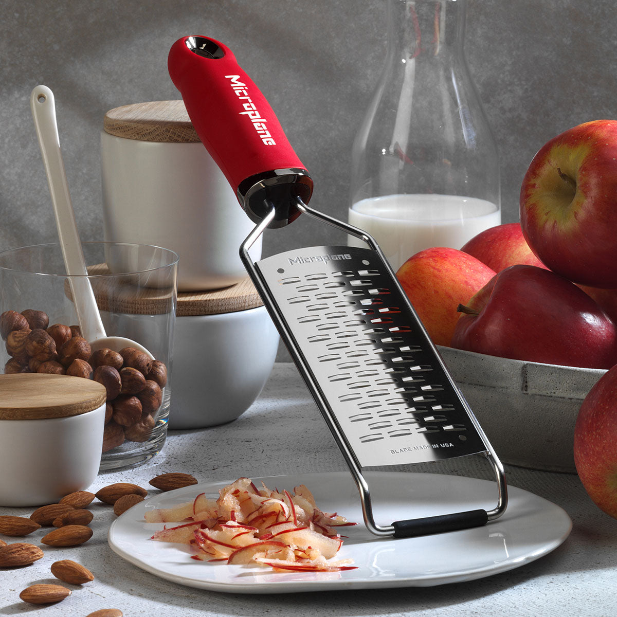 Ultimate Gourmet Grater Set - Red