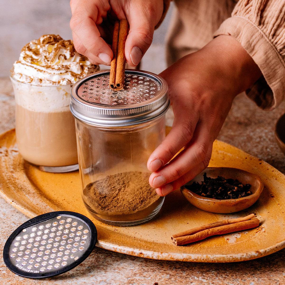 4pc Mason Jar Lid Expansion Grater Set